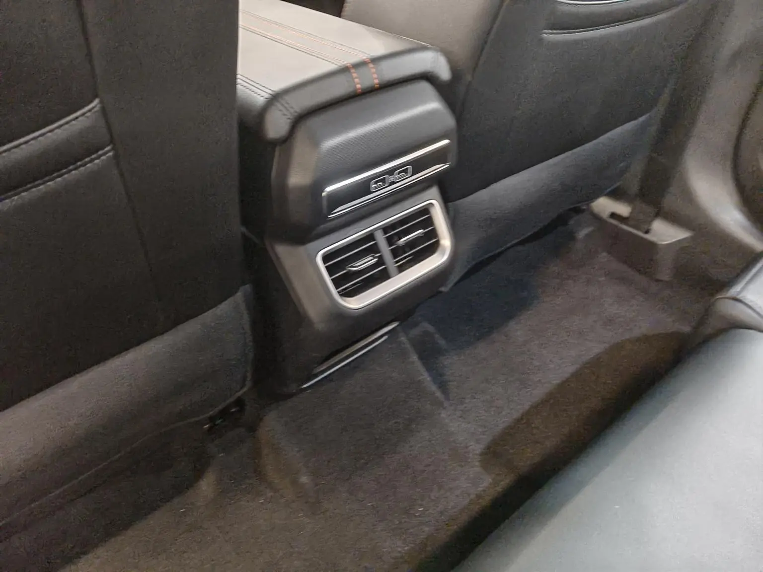 Geely Cowboy 2025 1.5TD Adventure