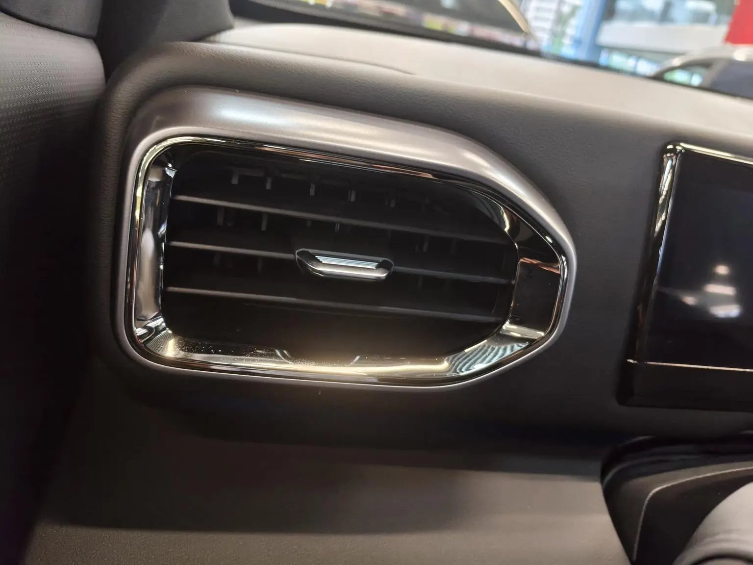 Geely Cowboy 2025 1.5TD Adventure