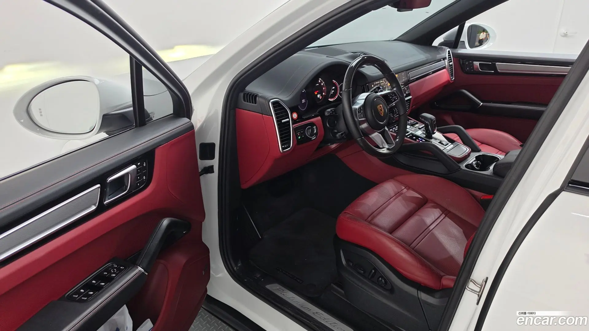Porsche Cayenne 3.0 COUPE PLATINUM EDITION