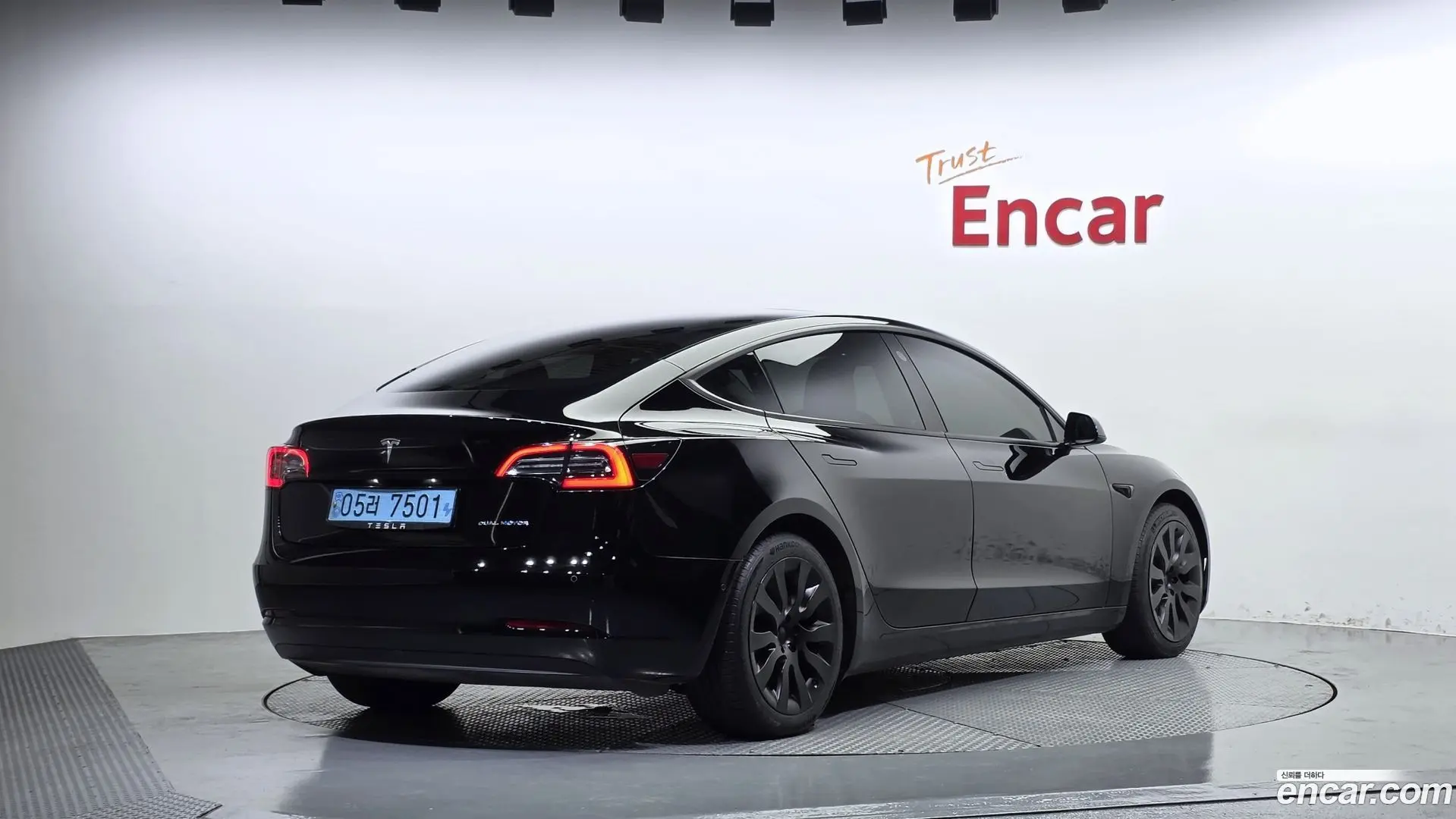 Tesla Model 3 Long Range AWD 2019