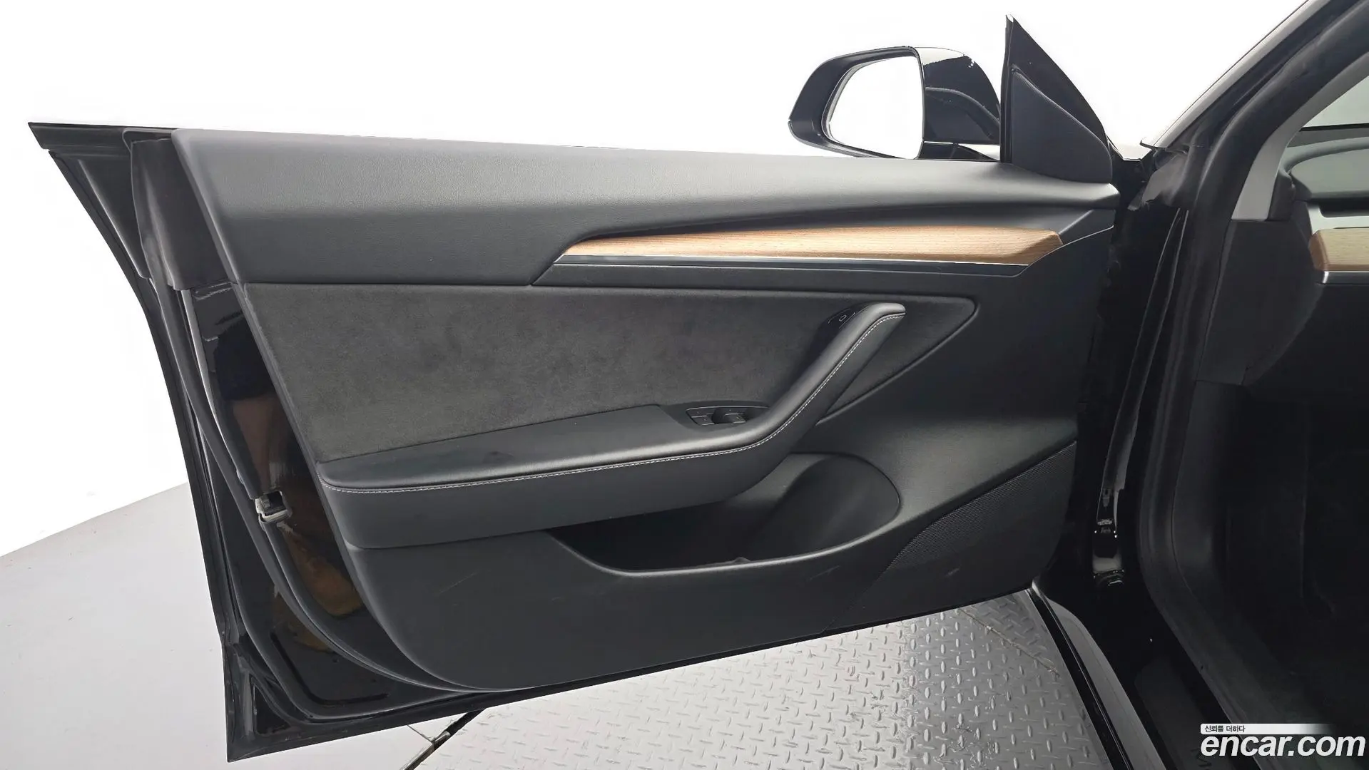 Tesla Model 3 Long Range AWD 2019