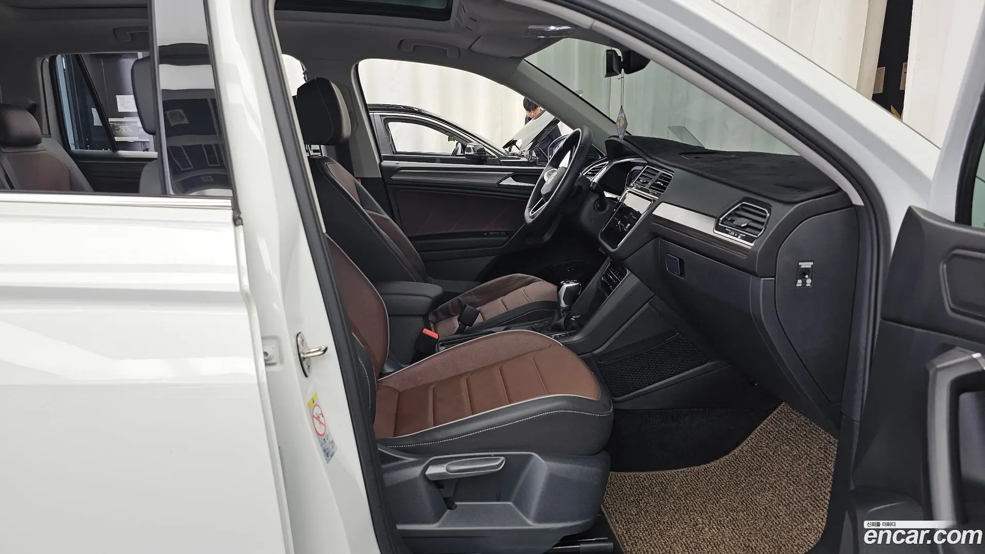 Volkswagen Tiguan 2.0 TSI Prestige