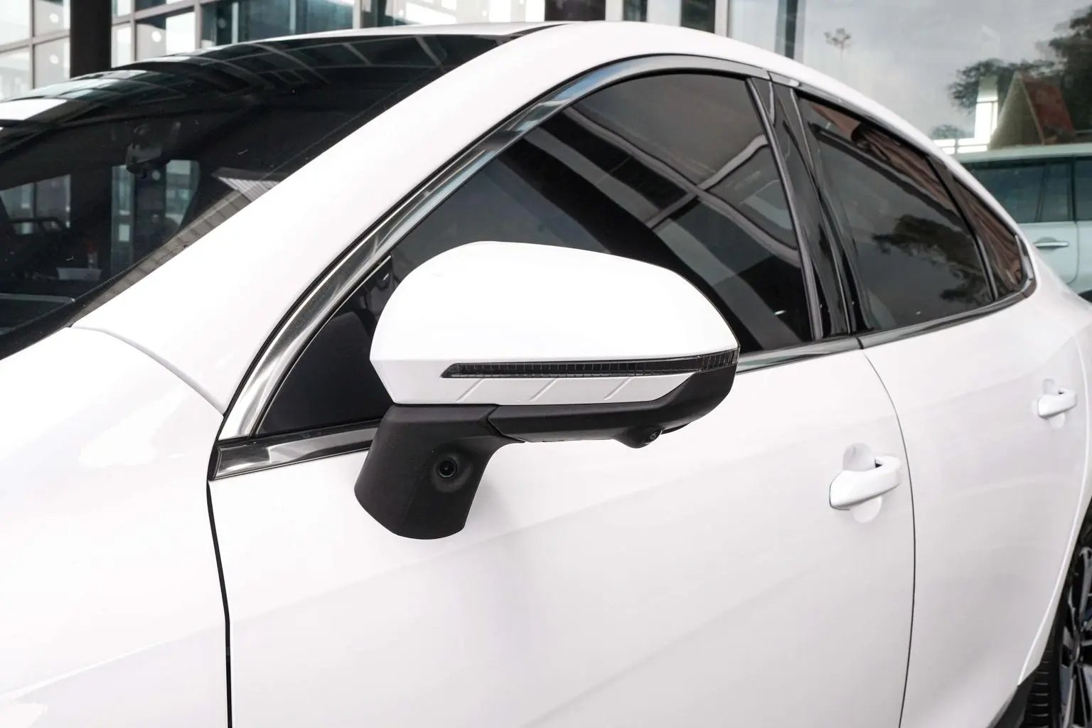 BYD Qin PLUS DM 2025 Smart Drive DM-i 120KM Beyond