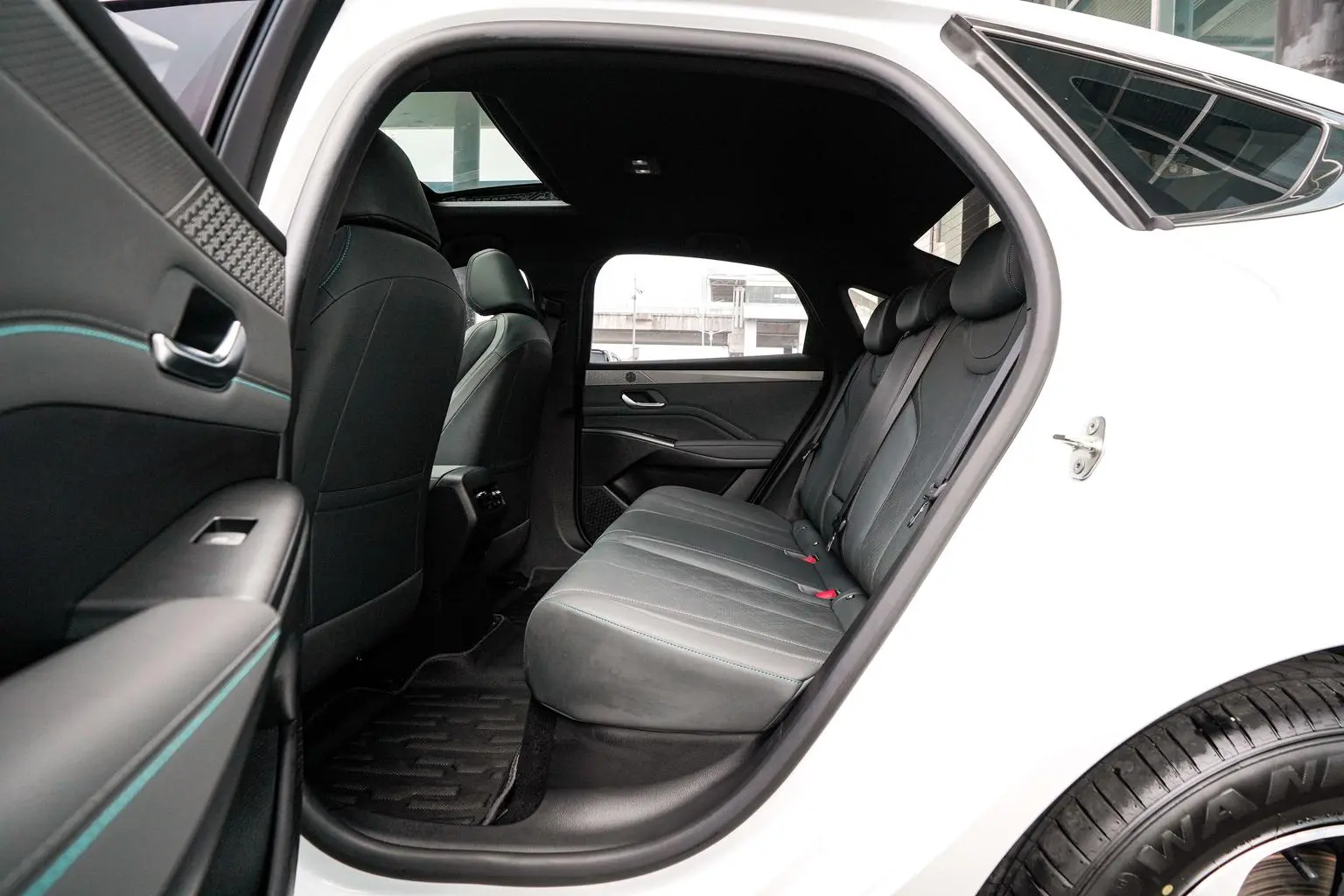 BYD Qin PLUS DM 2025 Smart Drive DM-i 120KM Beyond
