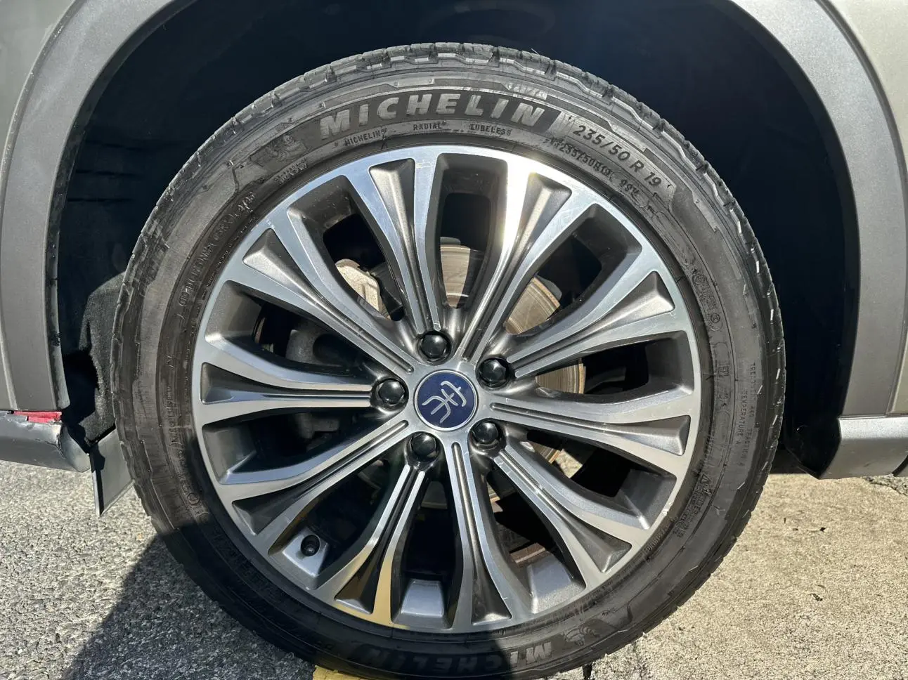 BYD Song Pro DM 2019 DM 1.5T 4WD Performance Flagship