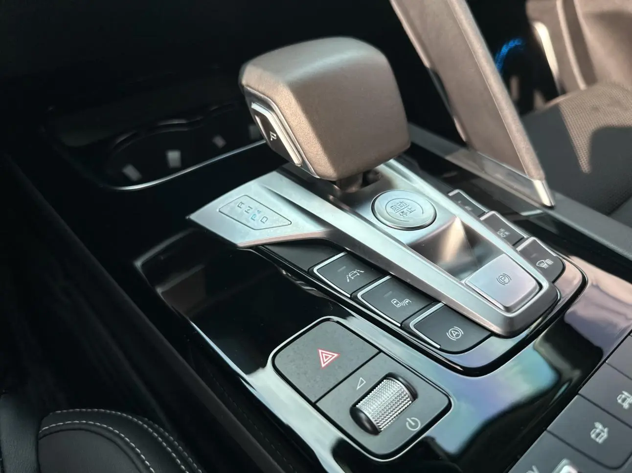 BYD Song Pro DM 2019 DM 1.5T 4WD Performance Flagship