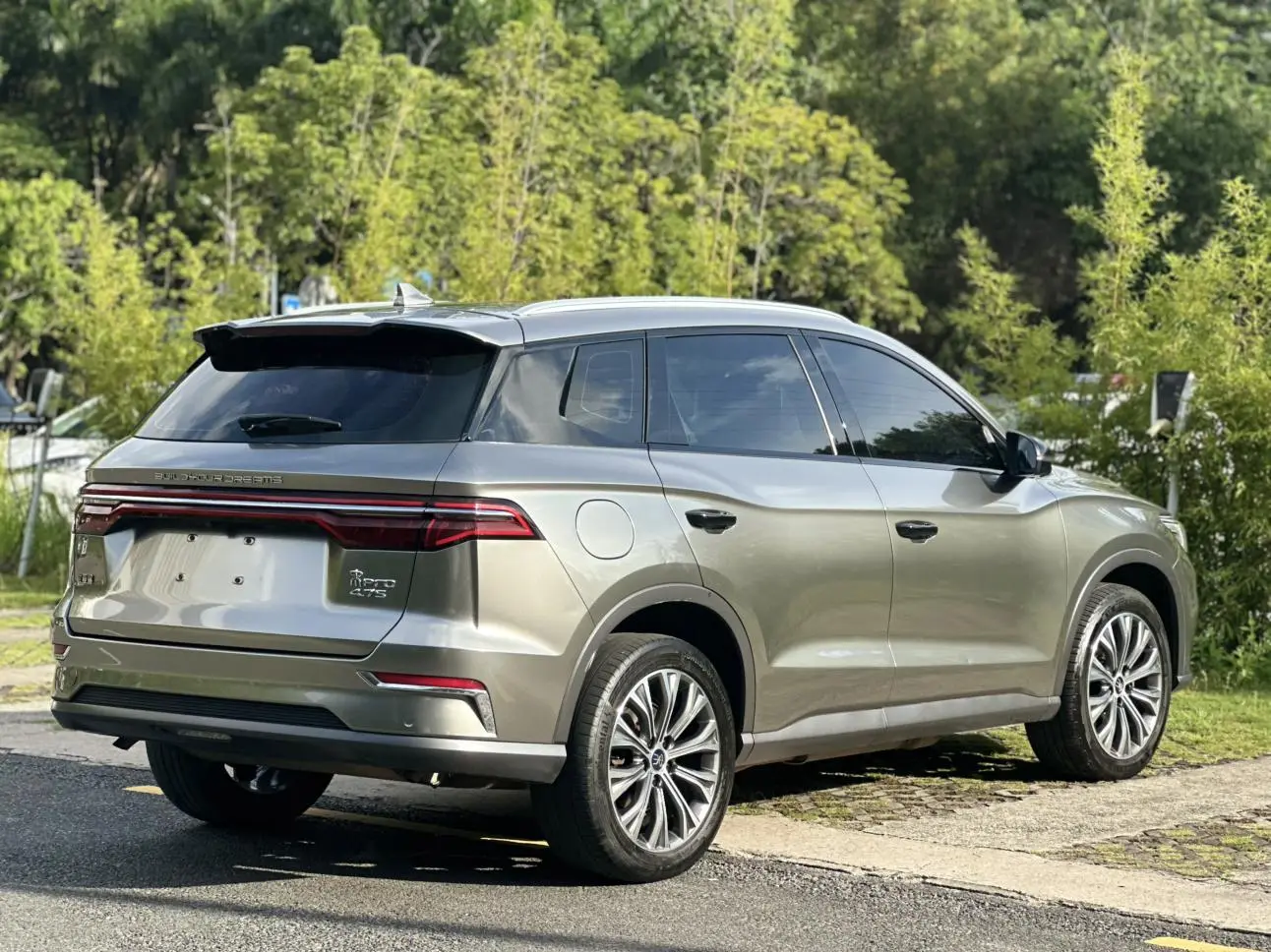 BYD Song Pro DM 2019 DM 1.5T 4WD Performance Flagship