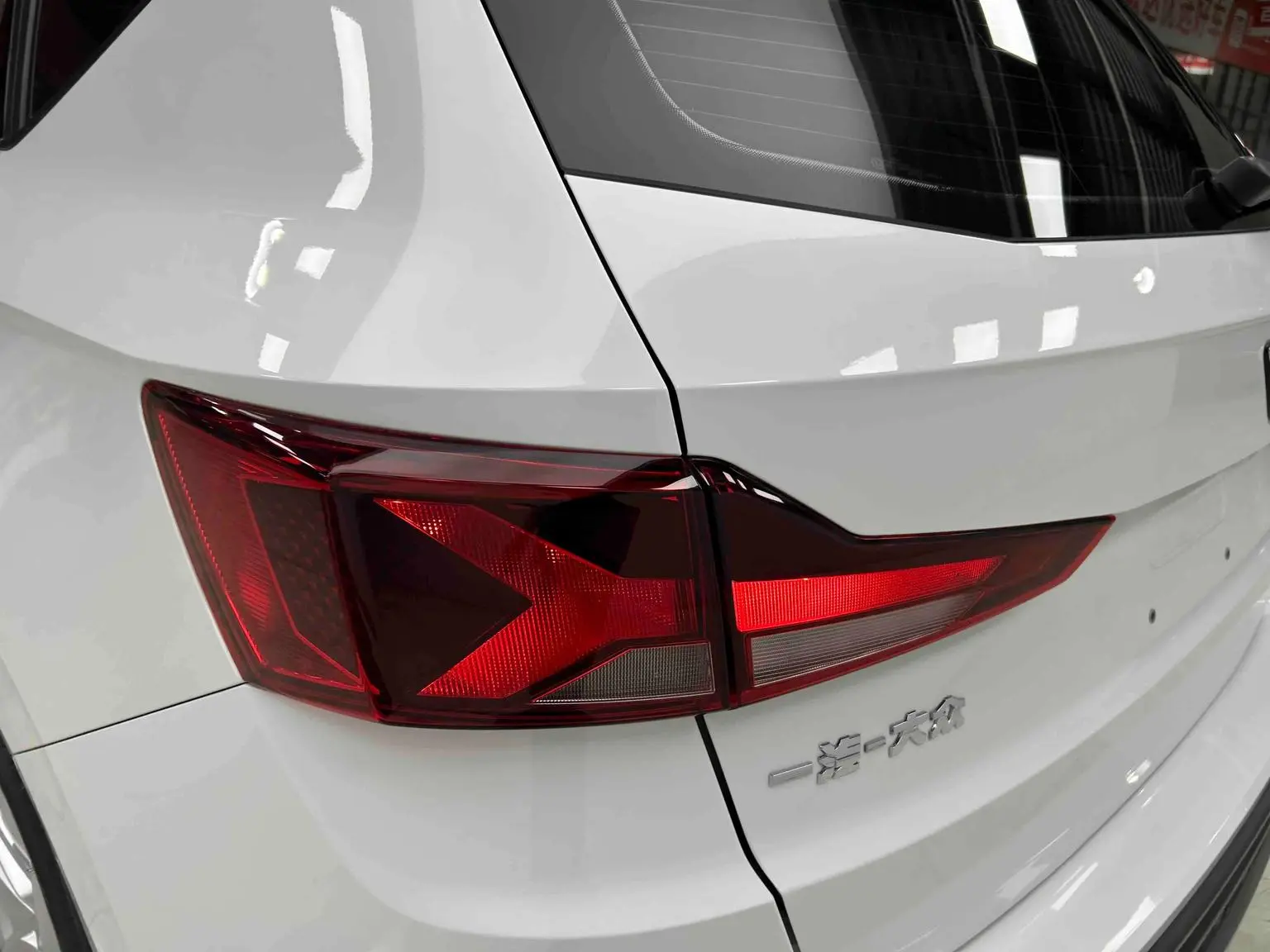 Jetta VS5 2022 280TSI Auto High Gloss Comfort Plus