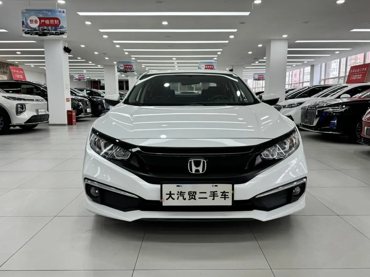 Honda Civic 2019 220TURBO CVT Dynamic Dynamic China VI