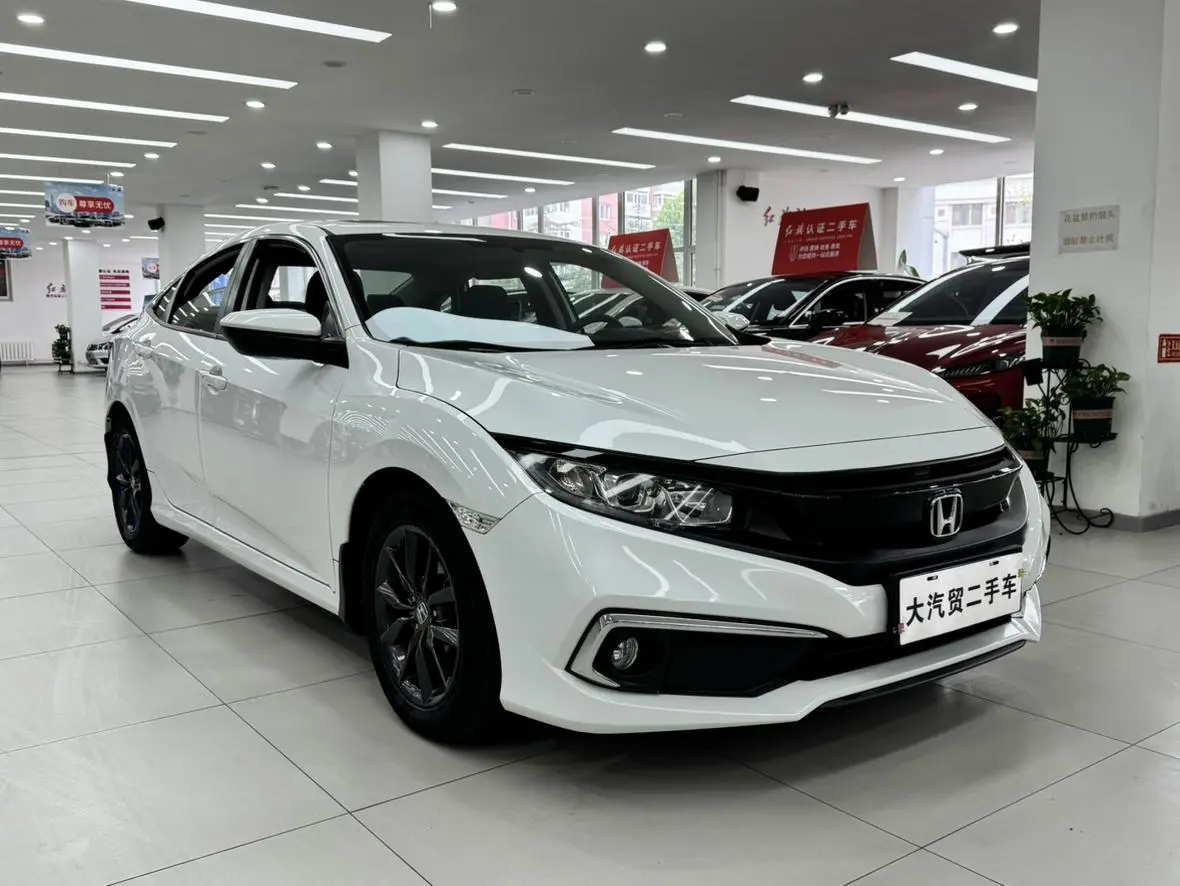 Honda Civic 2019 220TURBO CVT Dynamic Dynamic China VI