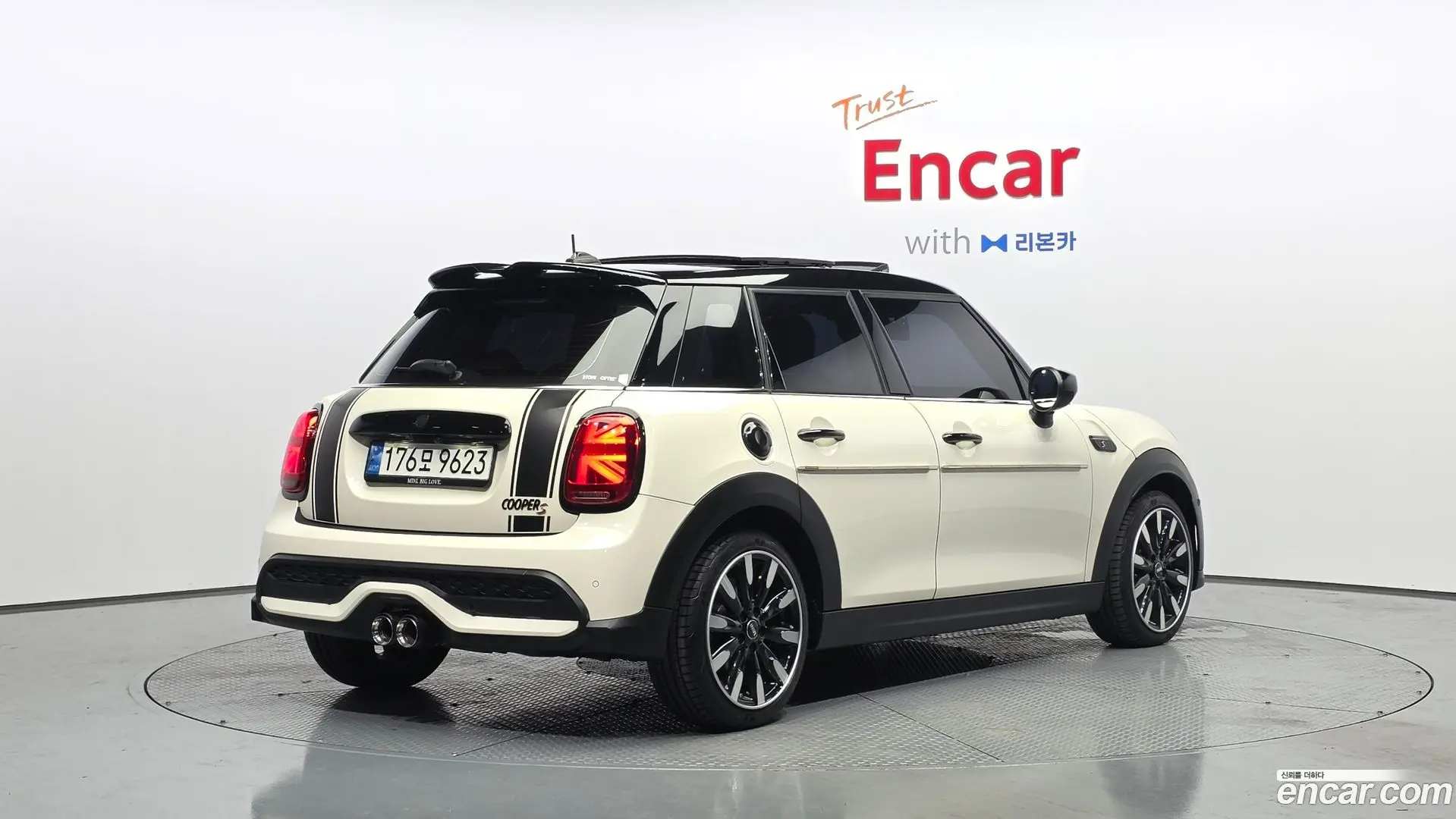 Mini Cooper 5Door Classic