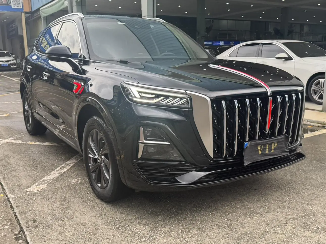 Hongqi HS5 2023 2.0T Flag Pro