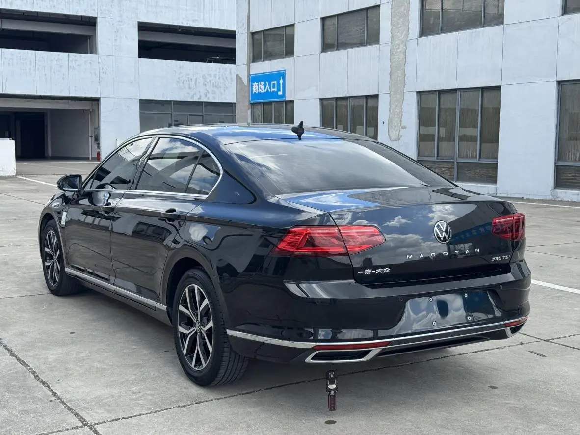 Volkswagen Magotan 2021 330TSI DSG 30 Anniversary Commemorative