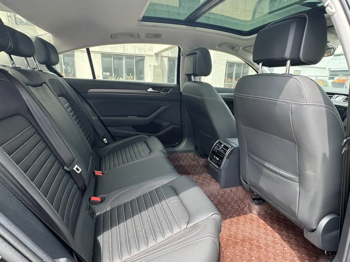 Volkswagen Magotan 2021 330TSI DSG 30 Anniversary Commemorative