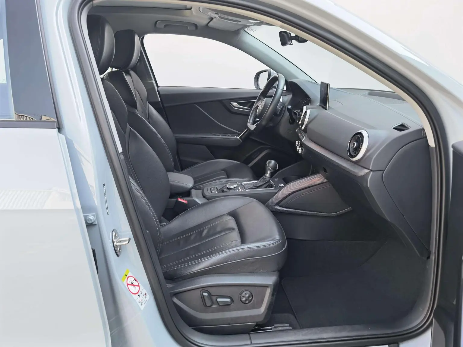 Audi Q2L 2024 35 TFSI Dynamic Fashion