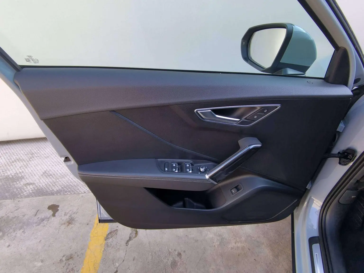 Audi Q2L 2024 35 TFSI Dynamic Fashion