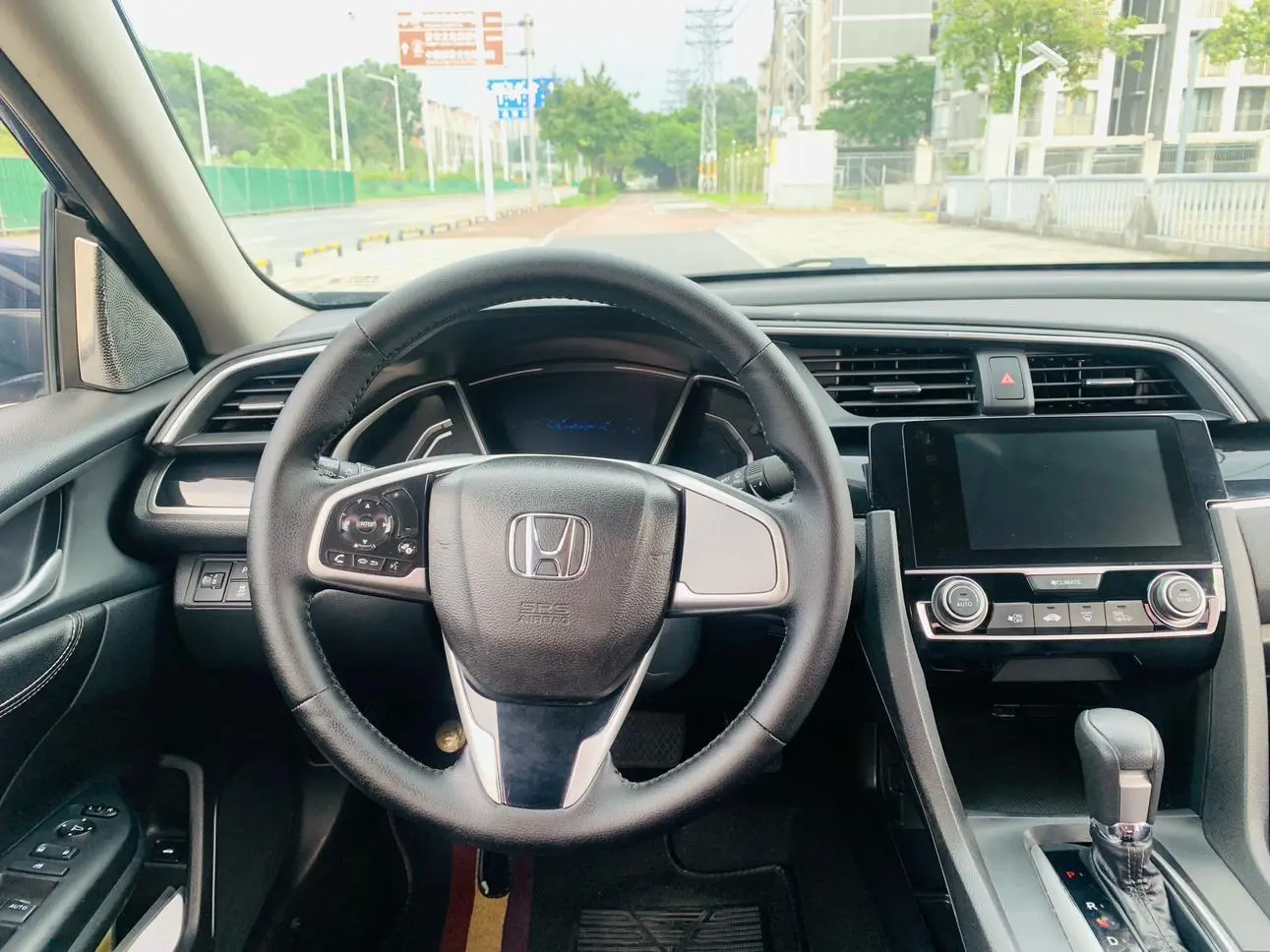 Honda Civic 2019 220TURBO CVT Dynamic Dynamic China VI