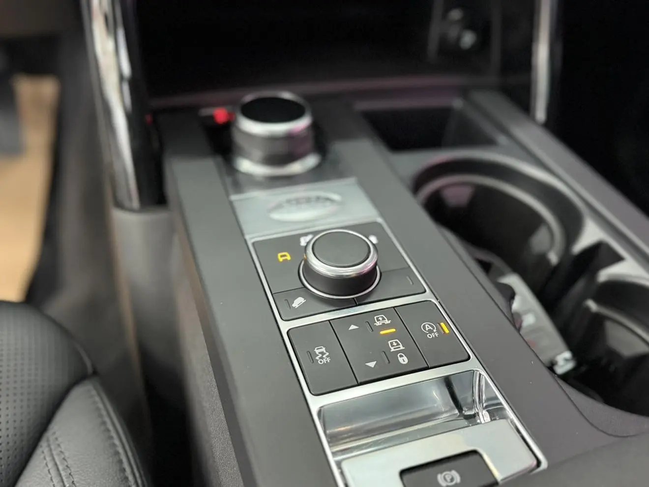 Land Rover Discovery 2019 2.0T SE
