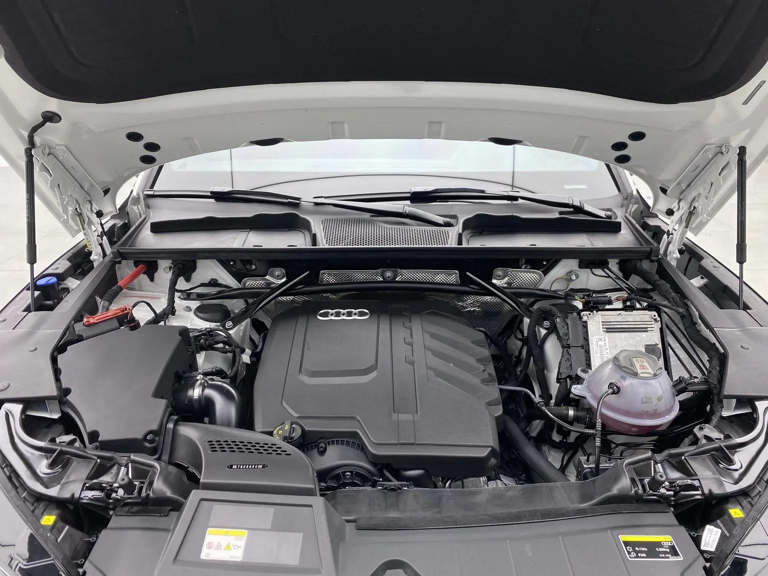 Audi Q5L 2024 40TFSI Dynamic Luxury