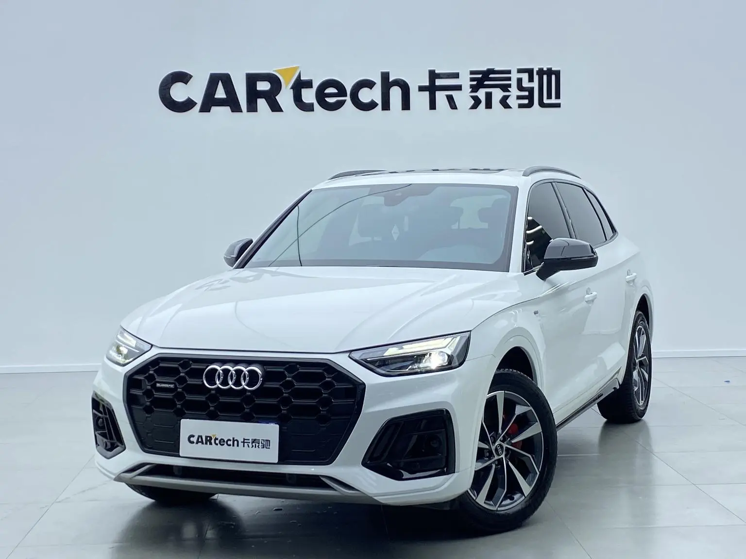 Audi Q5L 2024 40TFSI Dynamic Luxury