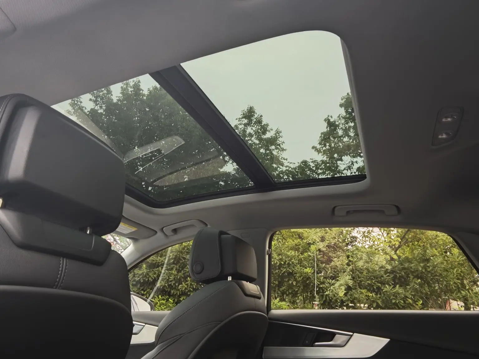 Audi A4L 2020 40 TFSI Dynamic Fashion