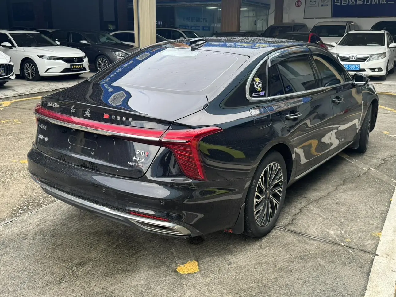 Hongqi H5 2024 2.0T Auto Smart Connected Qichang