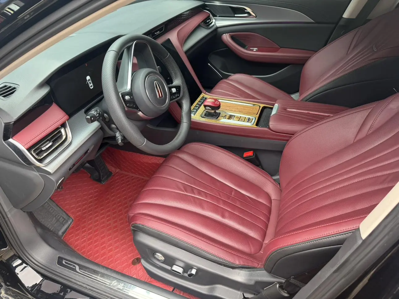 Hongqi H5 2024 2.0T Auto Smart Connected Qichang