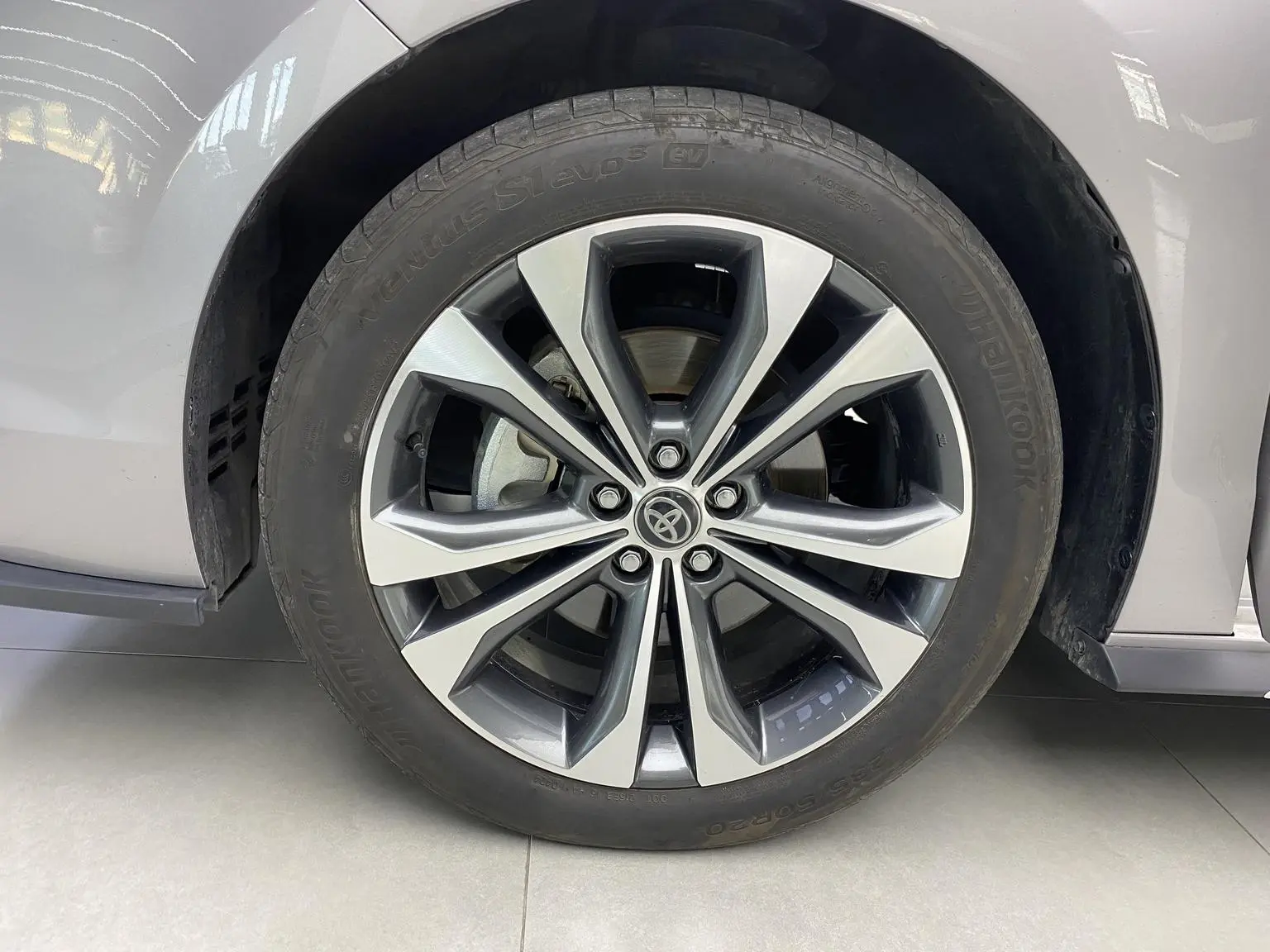 Toyota Granvia 2023 Smart Hybrid 2.5L Premium Plus