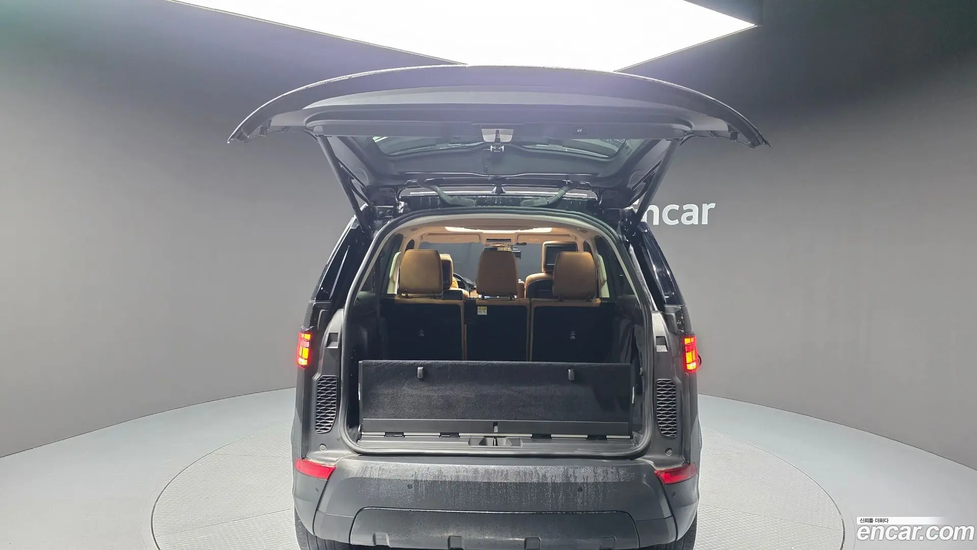 Land Rover Discovery 3.0 SD6 HSE Luxury