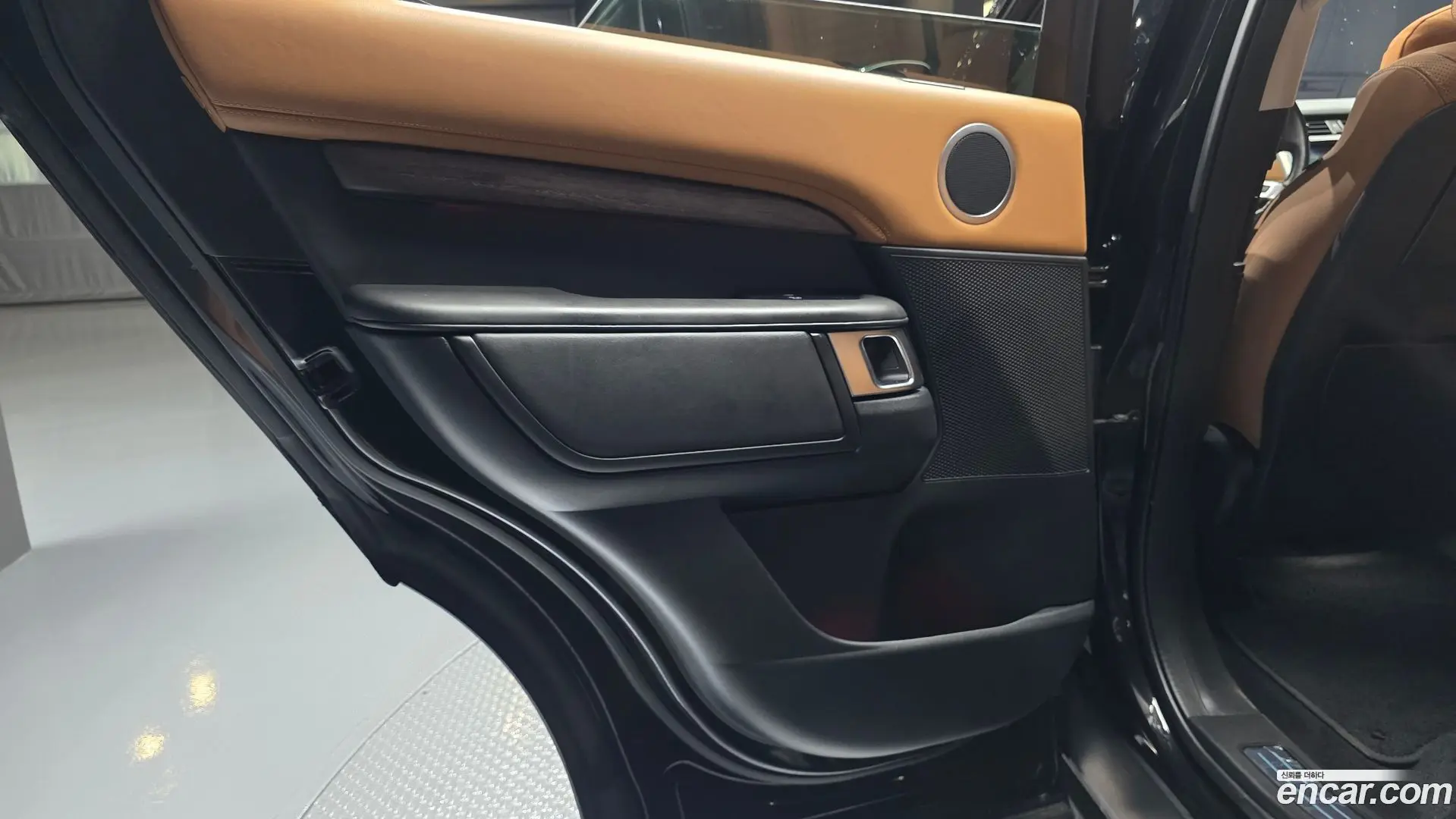Land Rover Discovery 3.0 SD6 HSE Luxury