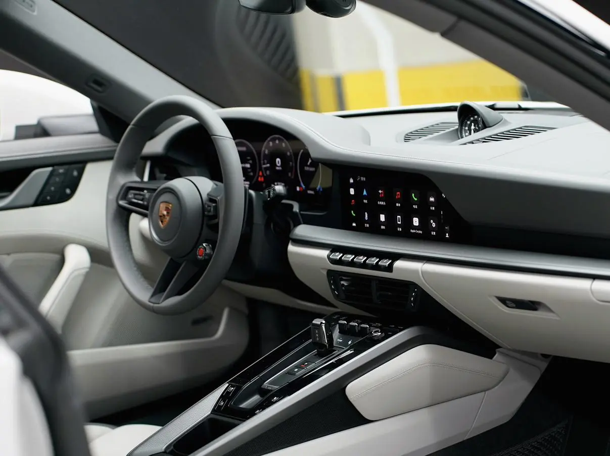 Porsche 911 2025 Carrera 3.0T