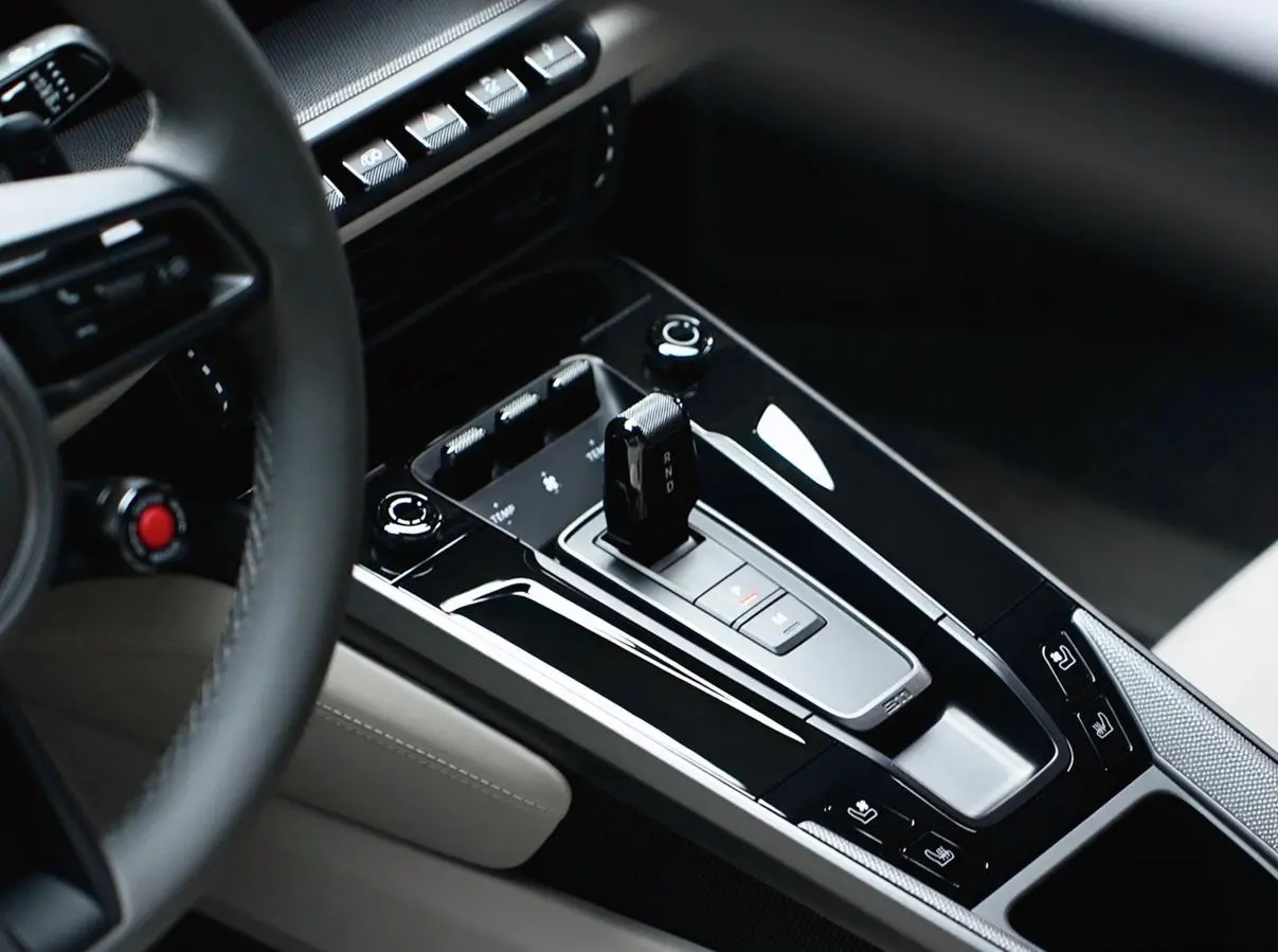 Porsche 911 2025 Carrera 3.0T