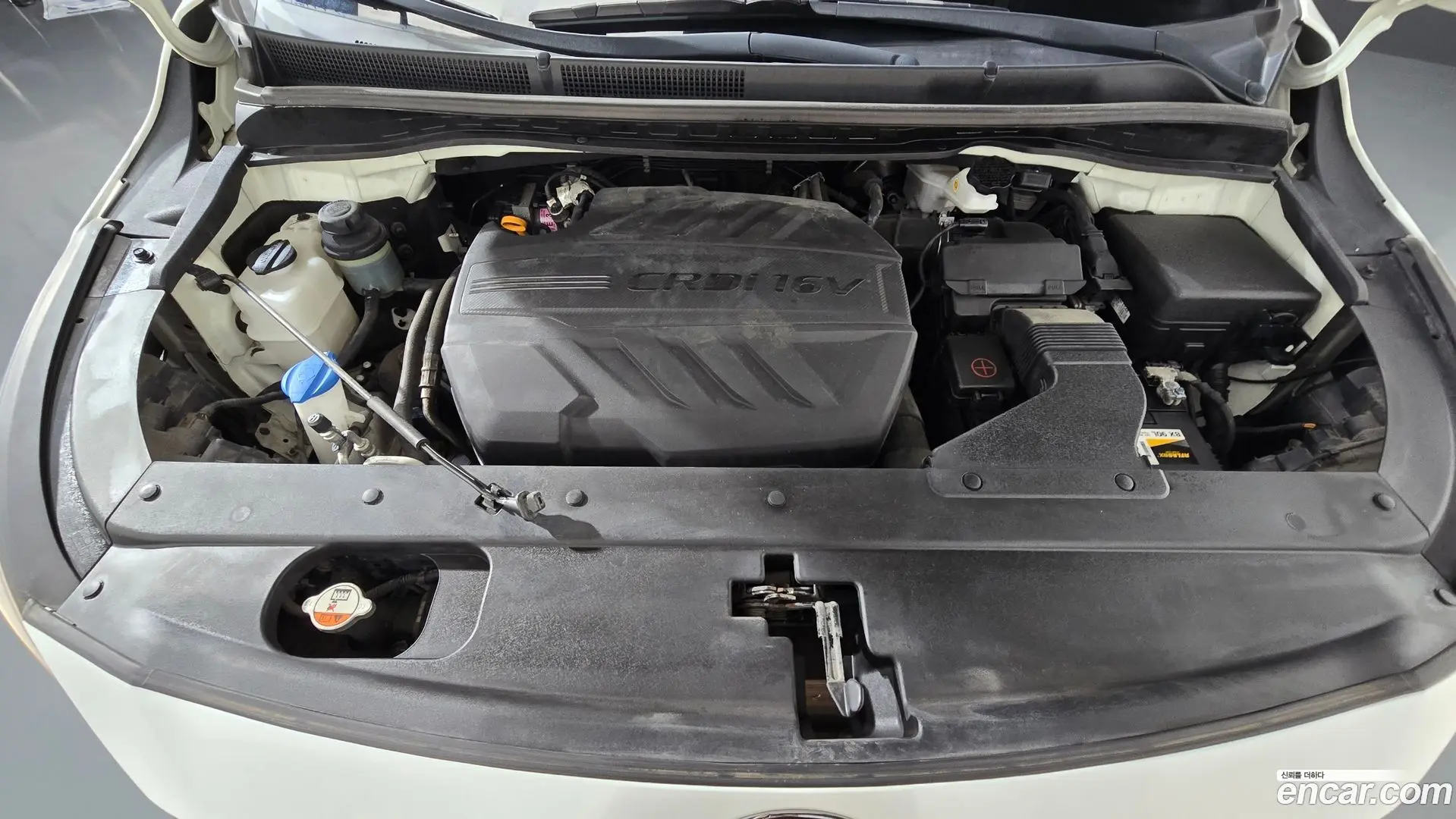 Kia Carnival 9-Seater Prestige 2018