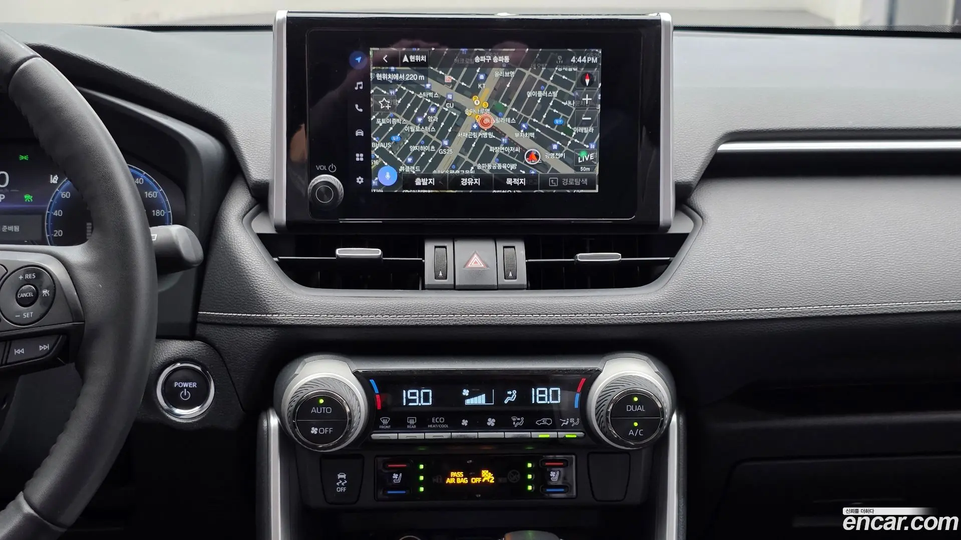 Toyota RAV4 2,5 4WD Hybrid LTD 2022