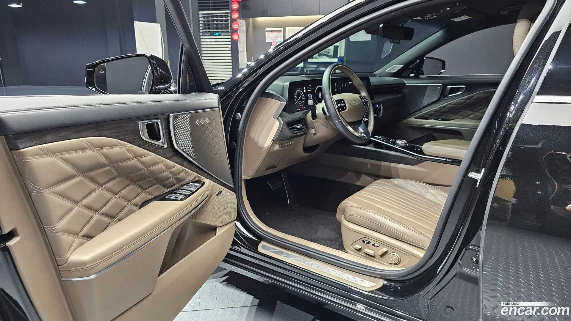 Kia K8 2.5 Gasoline 2WD 2021