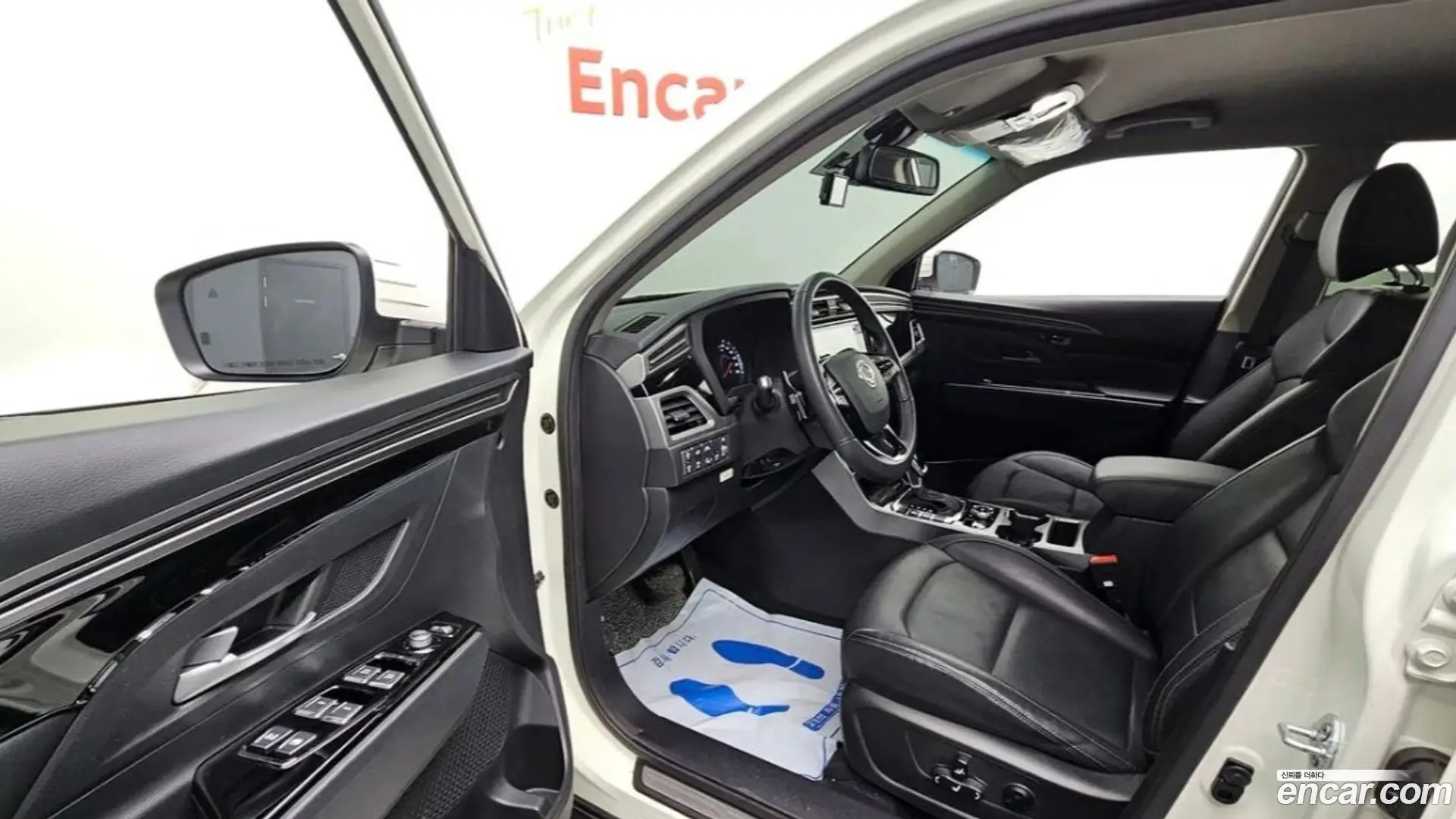KG Mobility KORANDO Gasoline 1.5 2WD C7