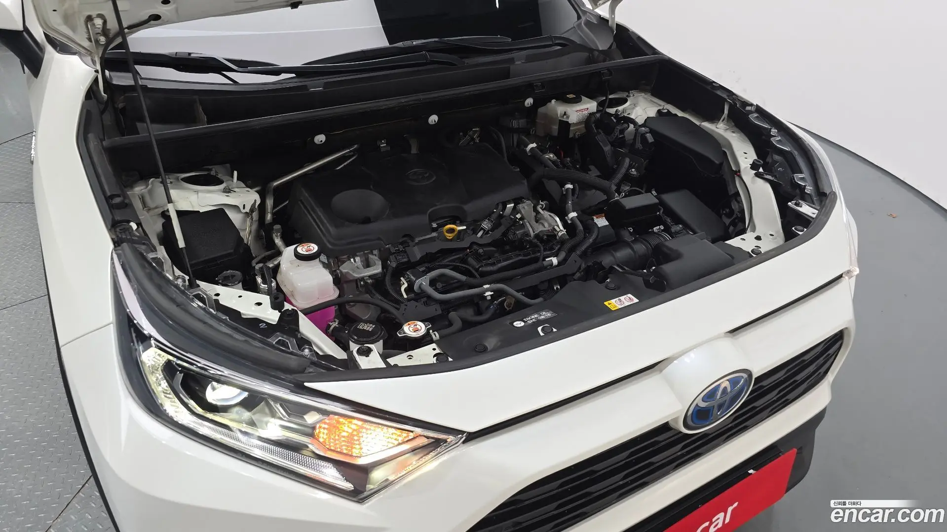 Toyota RAV4 2.5 2WD Hybrid 2020