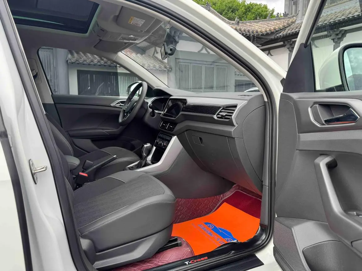 Volkswagen T-Cross 2021 280TSI DSG Comfort