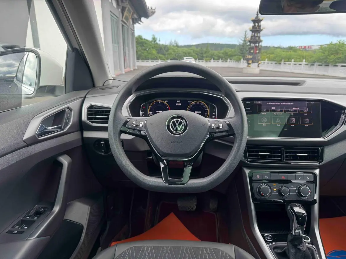 Volkswagen T-Cross 2021 280TSI DSG Comfort