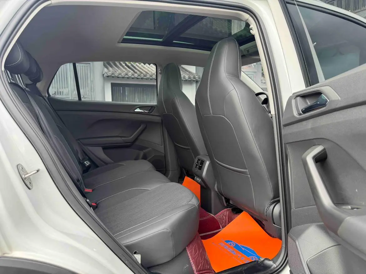 Volkswagen T-Cross 2021 280TSI DSG Comfort