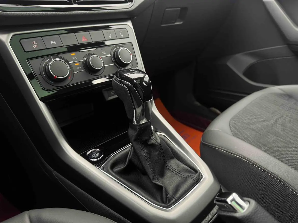 Volkswagen T-Cross 2021 280TSI DSG Comfort