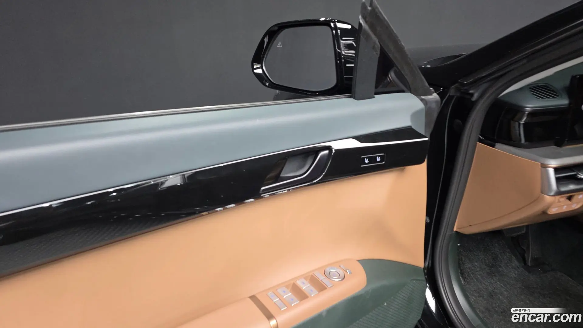Hyundai Grandeur Calligraphy