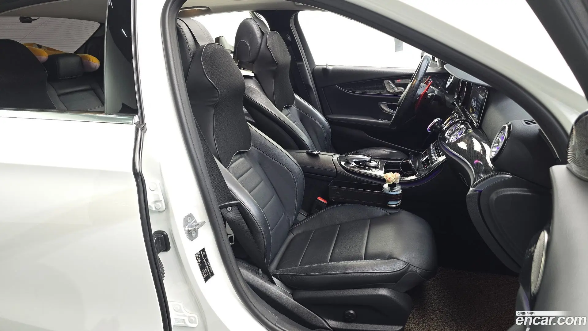 Mercedes-Benz E-Class E220d Avantgarde