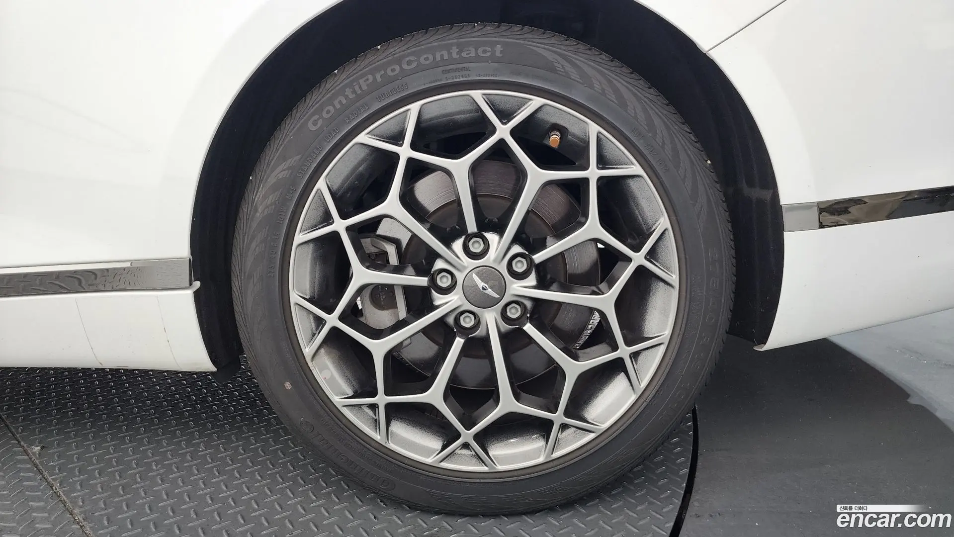 Genesis G80 Gasoline 2.5 Turbo 2WD
