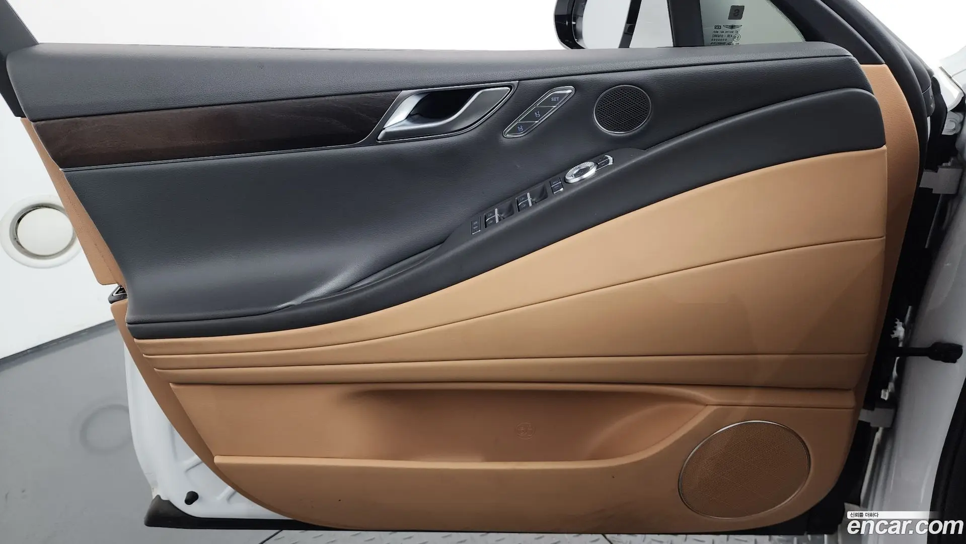 Genesis G80 Gasoline 2.5 Turbo 2WD