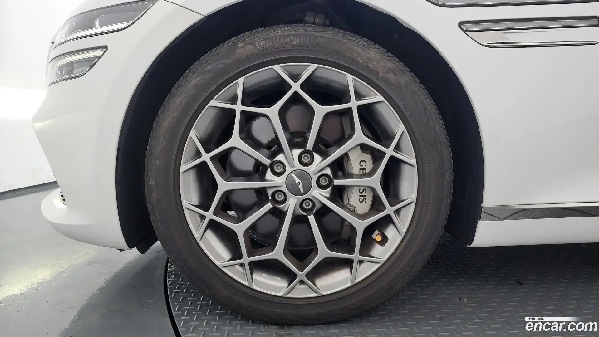 Genesis G80 Gasoline 2.5 Turbo 2WD