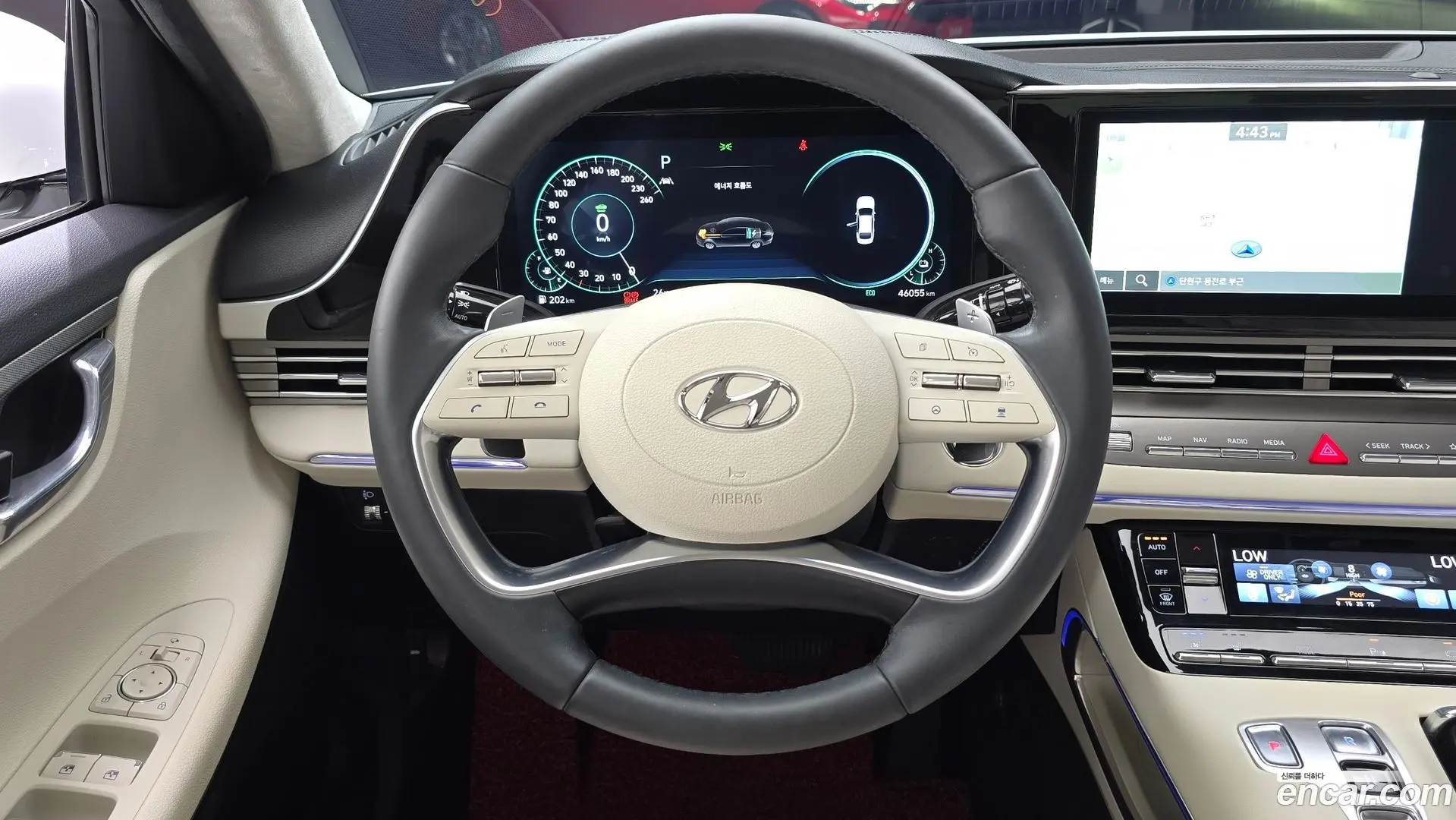 Hyundai Grandeur Le Blanc