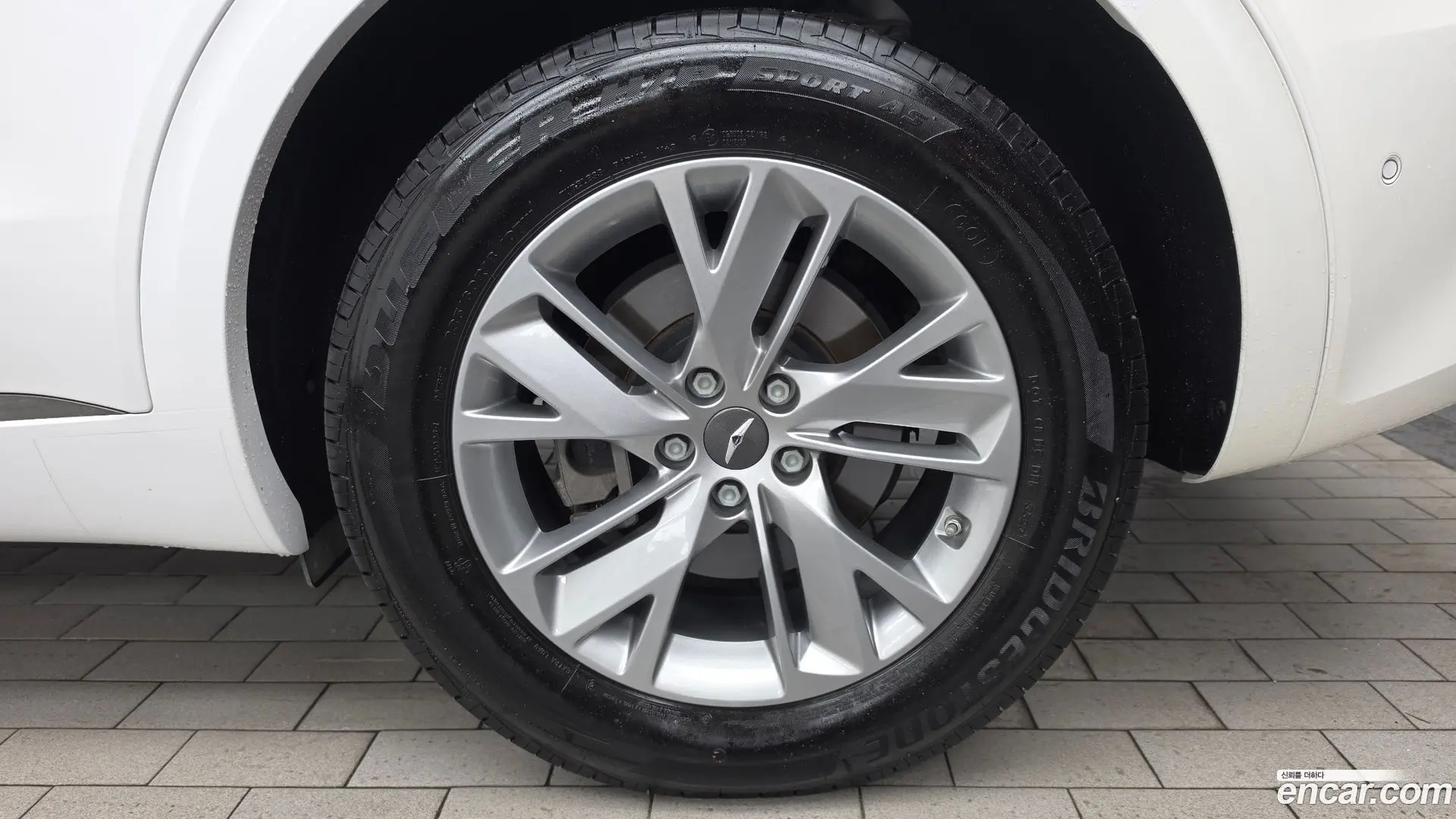 Genesis GV70 2.5T Gasoline AWD