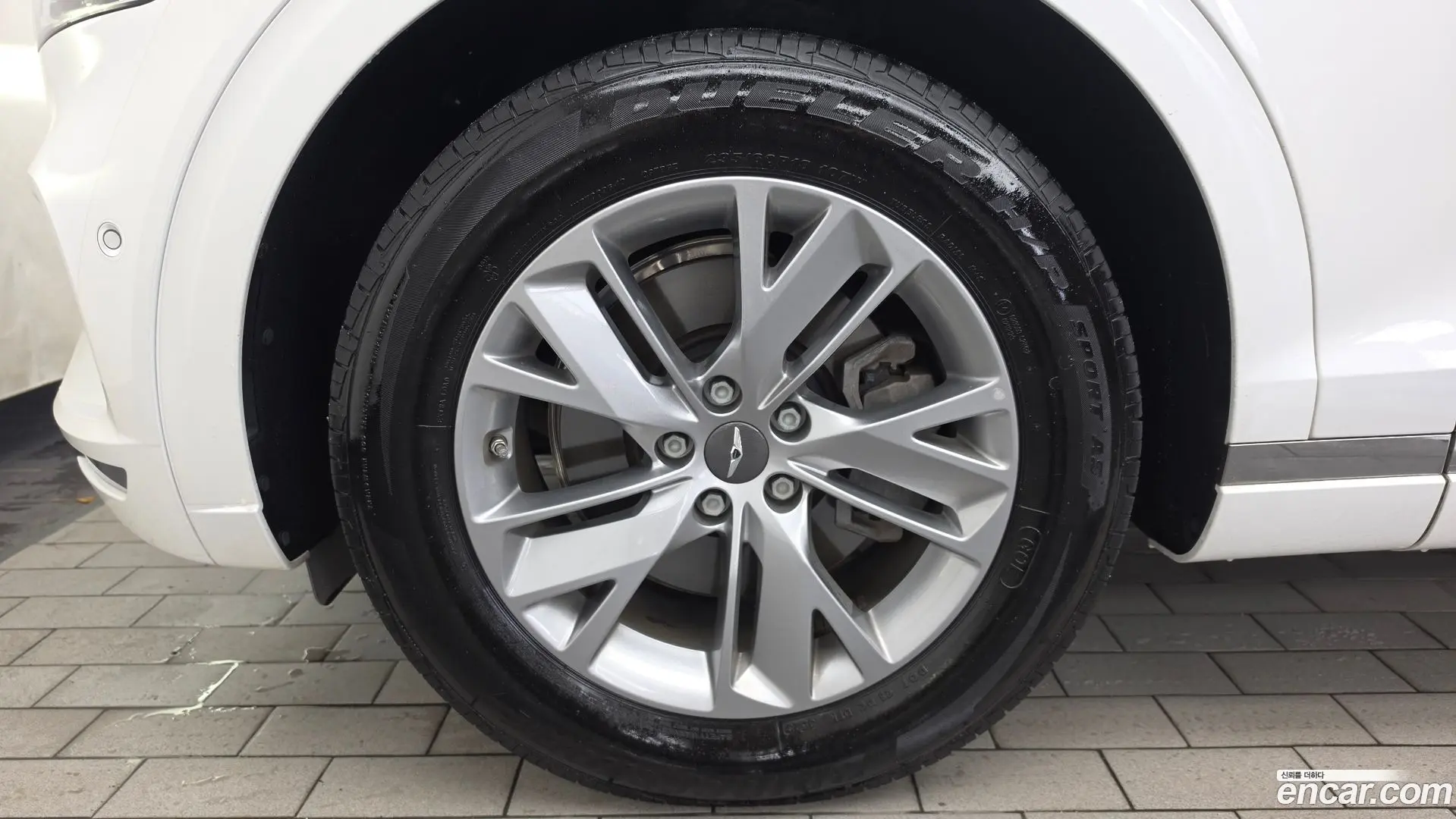 Genesis GV70 2.5T Gasoline AWD