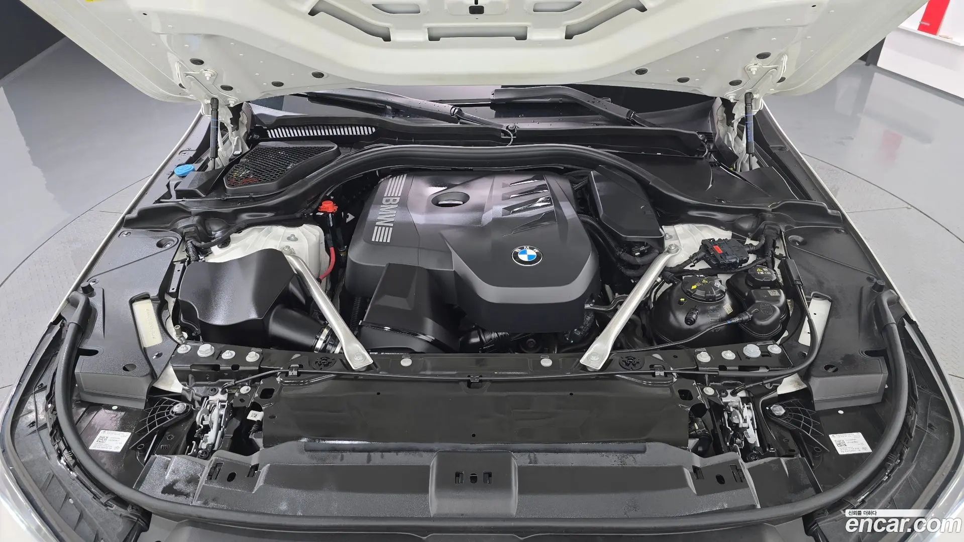 BMW 5-Series 520i M Sport 2023
